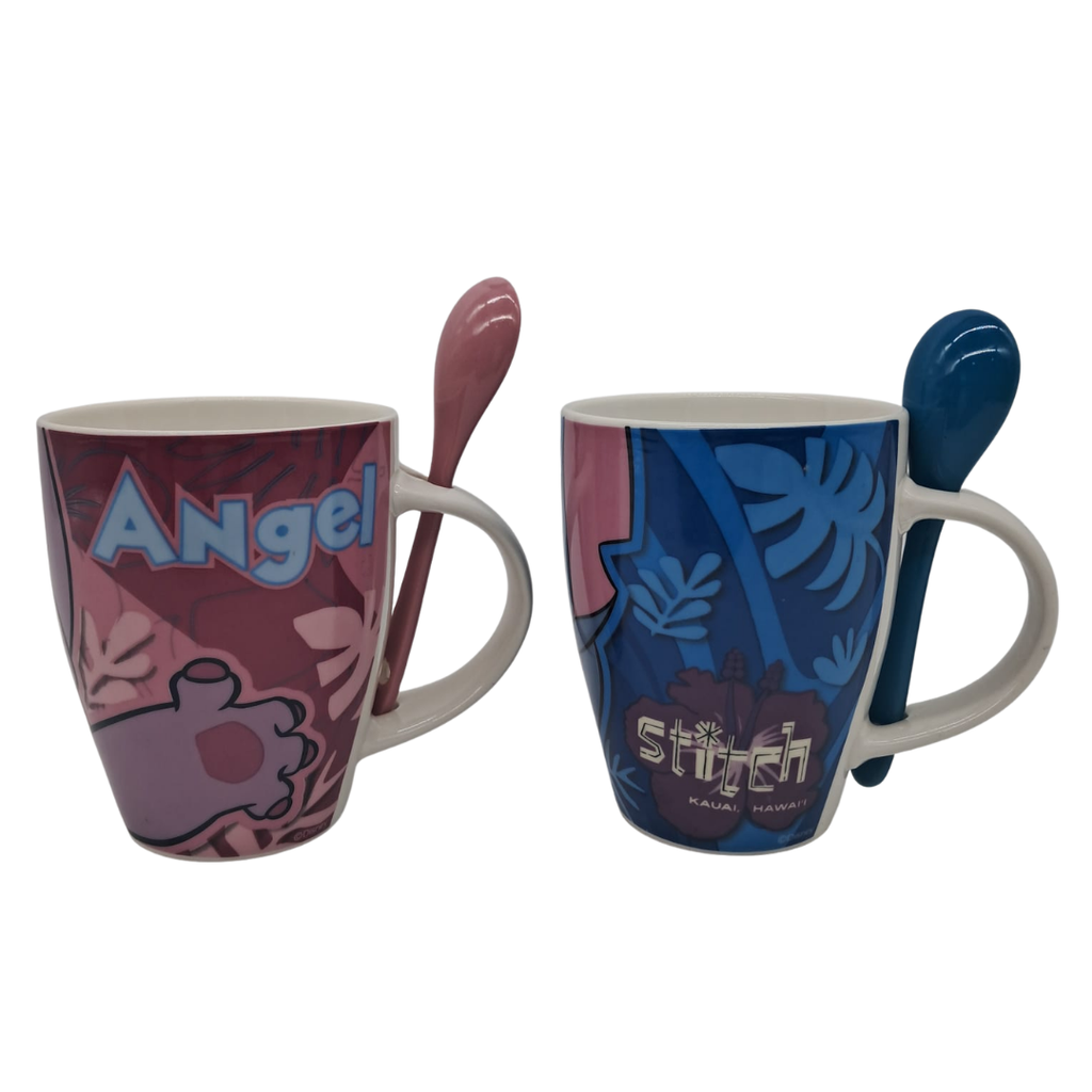 JUEGO DE 2 TARROS DE PORCELANA CON CUCHARA STITCH 310 ML